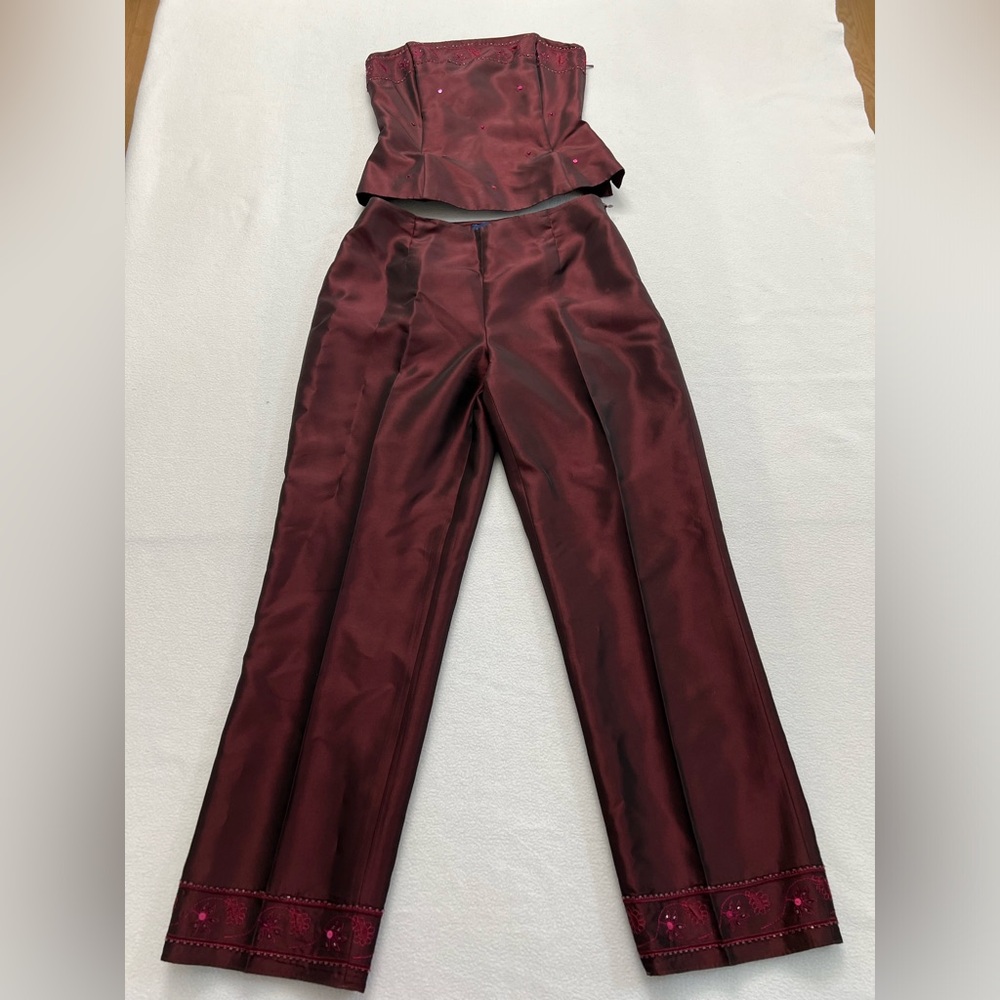 Ann Taylor size 2